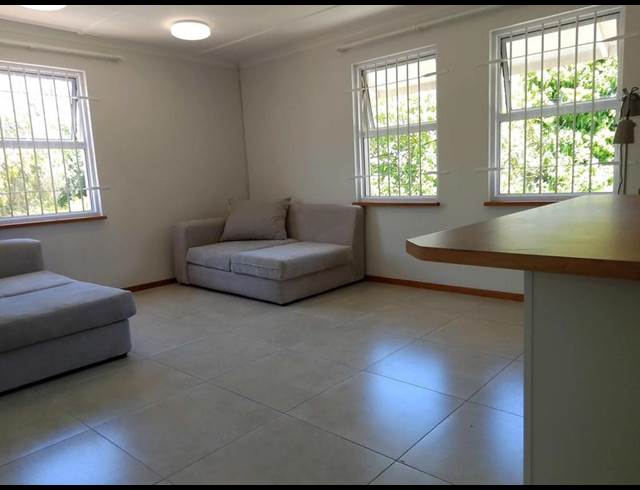 1 BEDROOM PROPERTY TO RENT IN STELLENBOSCH CENTRAL