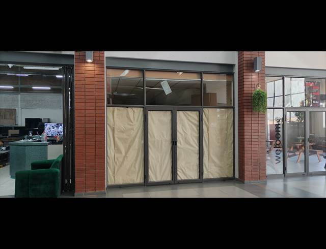 76M² BUSINESS CENTRE TO LET IN NELSPRUIT CENTRAL