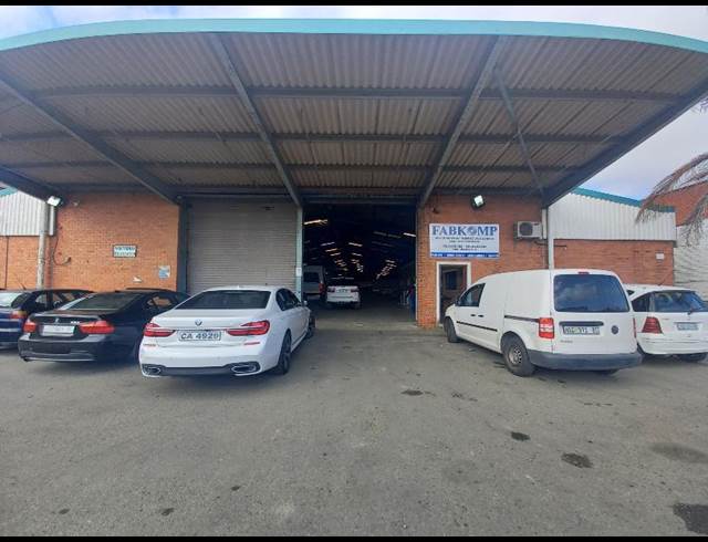 4,055M² WAREHOUSE RENTED IN WILSONIA