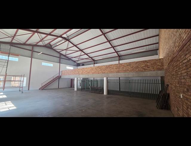 346M² WAREHOUSE TO LET IN RIVERSIDE PARK