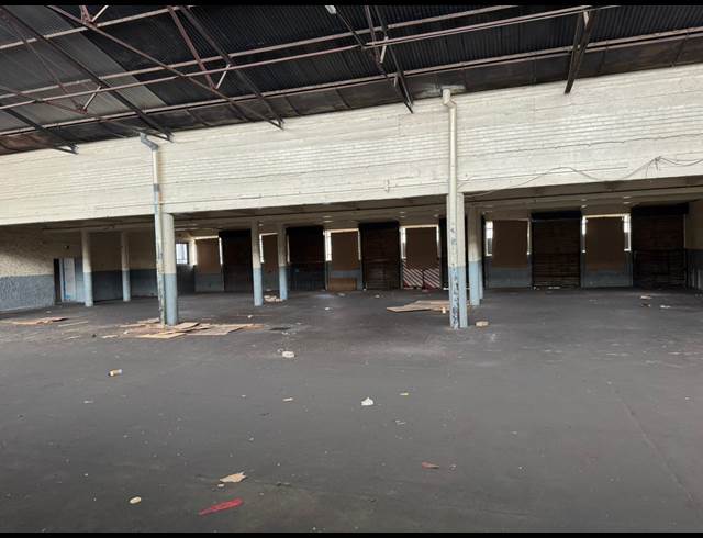 2,500M² WAREHOUSE TO LET IN BOOYSENS RESERVE