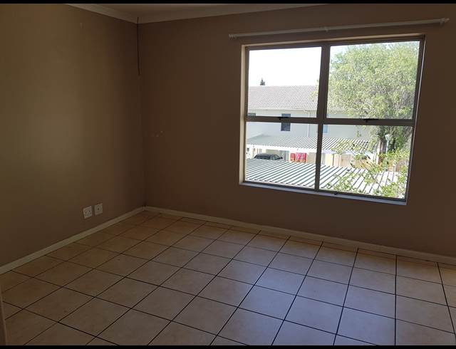 2 bed property to rent in RIDGEWORTH