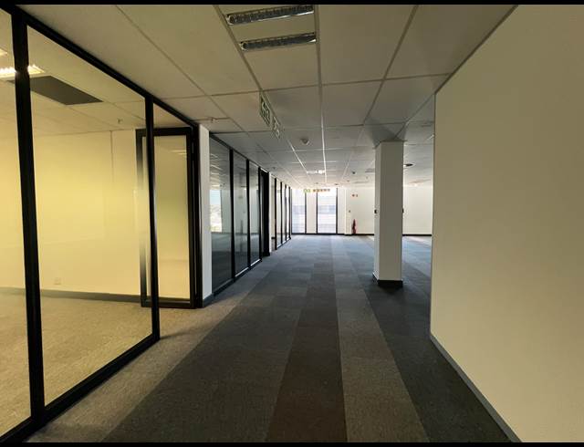 366.60M² OFFICE TO LET IN CENTURION CENTRAL