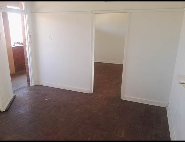 1 bed property to rent in LUIPAARDSVLEI 246 IQ