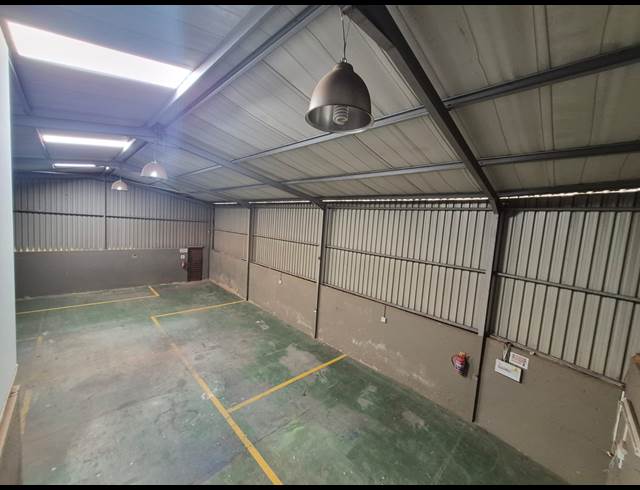 230M² WAREHOUSE TO LET IN ALRODE SOUTH