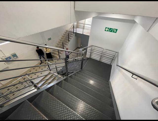 2,402M² BUILDING TO LET IN CAPE TOWN CITY CENTRE