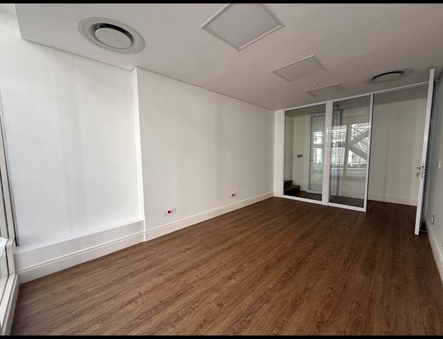 216M² OFFICE TO LET IN ROSEBANK