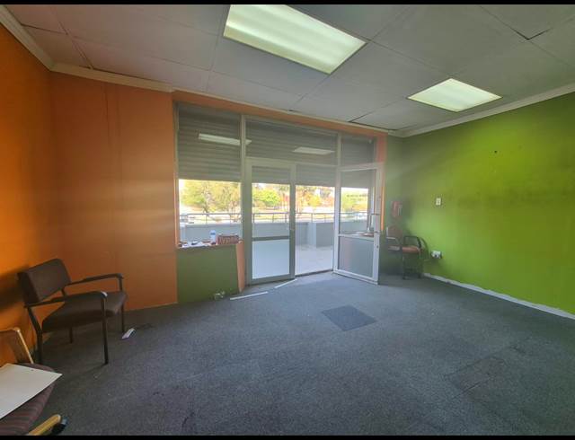 60M² OFFICE TO LET IN KRUGERSDORP CENTRAL