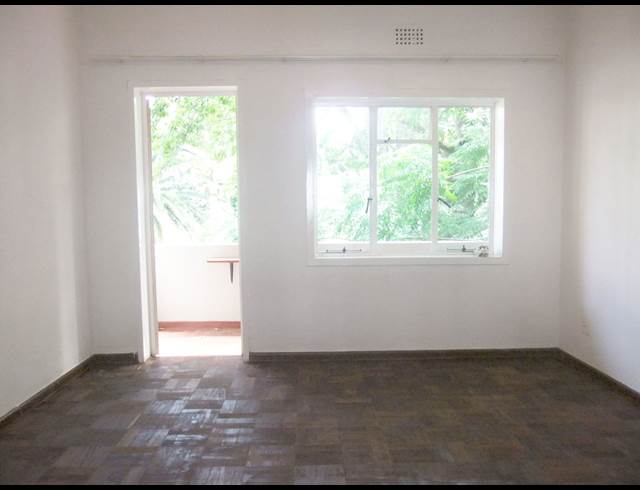 1 bed property to rent in KENILWORTH