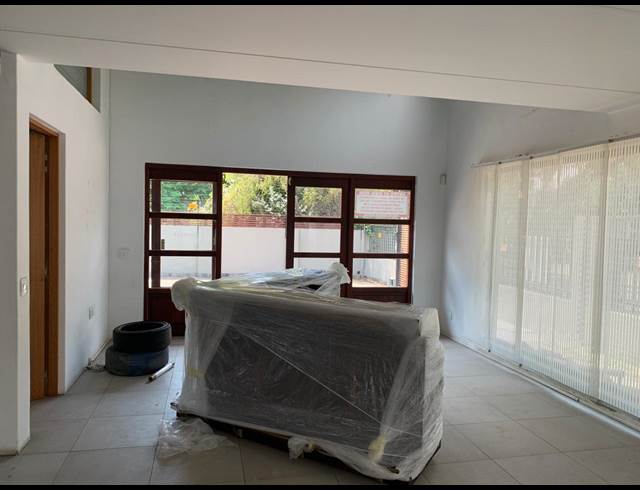 800M² OFFICE TO LET IN BOKSBURG NORTH