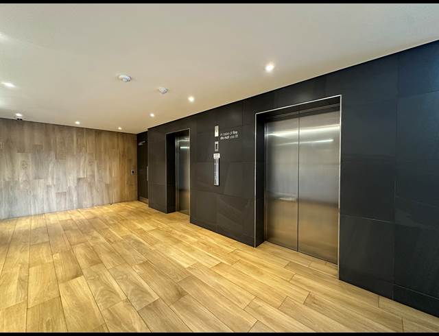 381M² OFFICE TO LET IN SANDTON CENTRAL