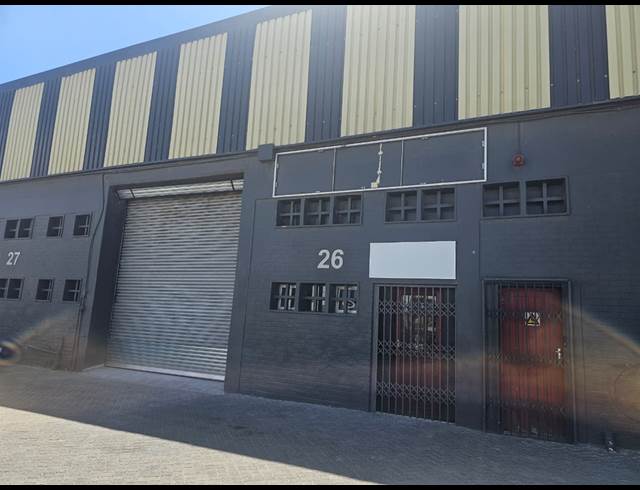 360M² WAREHOUSE TO LET IN EPPING INDUSTRIAL
