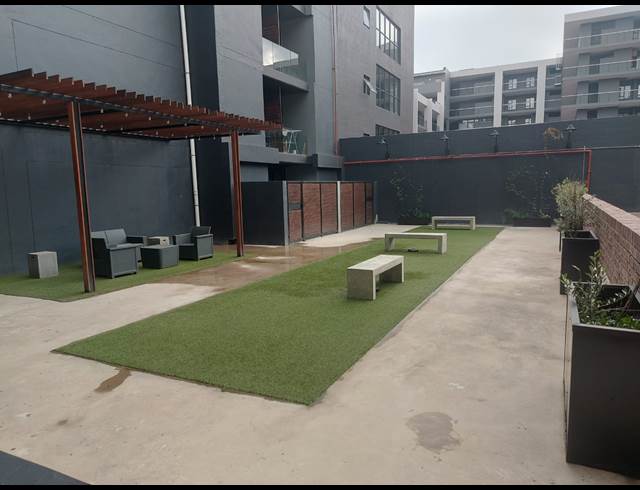 1 BEDROOM APARTMENT TO LET IN UMHLANGA RIDGE
