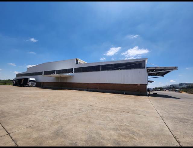 2,276.50M² WAREHOUSE TO LET IN OLIFANTSFONTEIN