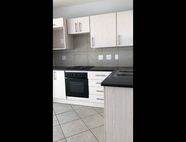 2 BEDROOM PROPERTY TO RENT IN HEATHERVIEW