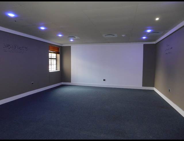 255M² OFFICE TO LET IN ILLOVO
