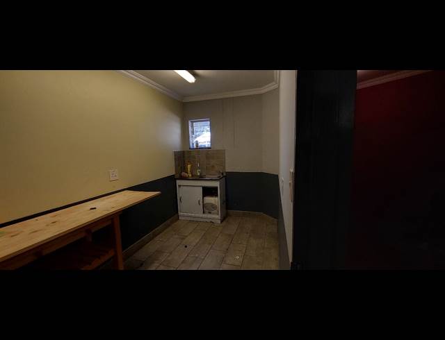 2,316M² WAREHOUSE TO LET IN ROOIHUISKRAAL