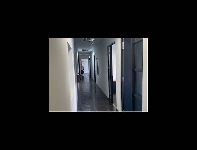 2,413M² WAREHOUSE TO LET IN CAPRICORN
