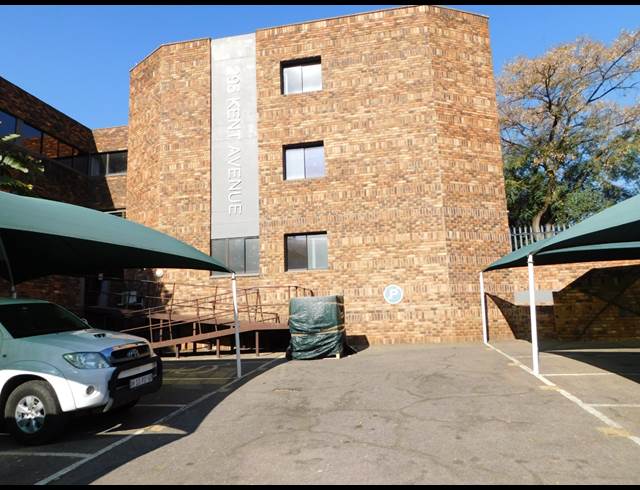 878M² OFFICE TO LET IN FERNDALE