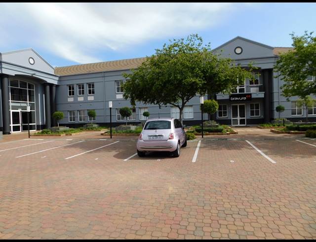 107M² OFFICE TO LET IN ILLOVO
