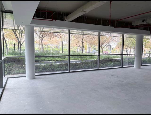 510M² OFFICE TO LET IN WATERFALL