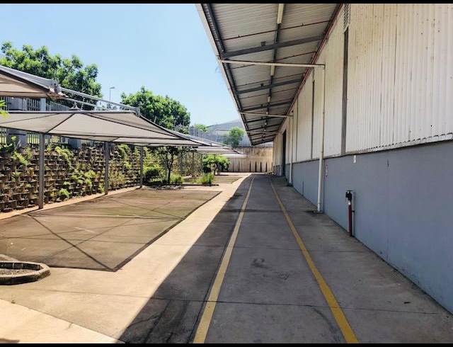 2,708M² WAREHOUSE TO LET IN RIVERHORSE VALLEY