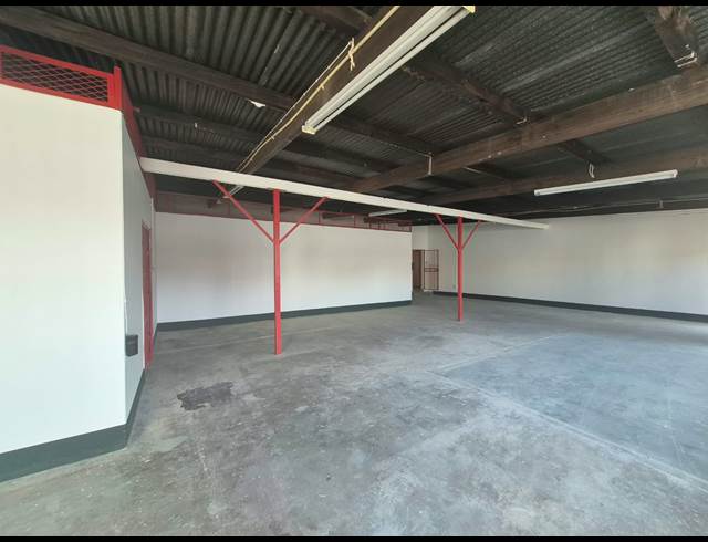 170M² WAREHOUSE TO LET IN KRUGERSDORP CENTRAL