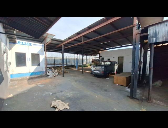 850M² WAREHOUSE TO LET IN KEW