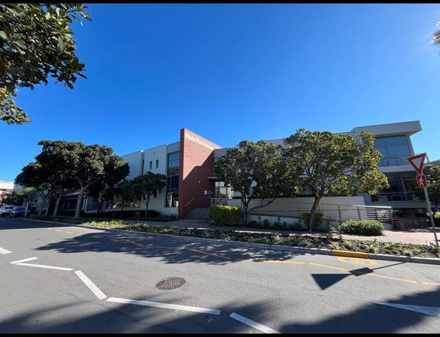 116M² OFFICE TO LET IN CENTURY CITY
