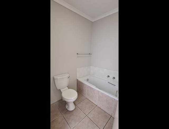 2 bed property to rent in MUIZENBERG