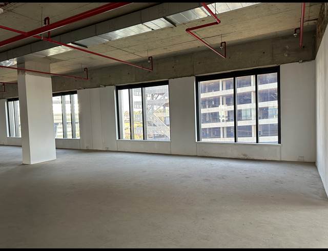 1,827M² OFFICE TO LET IN SANDTON CENTRAL