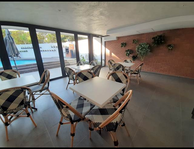 2 BEDROOM APARTMENT TO LET IN LA LUCIA