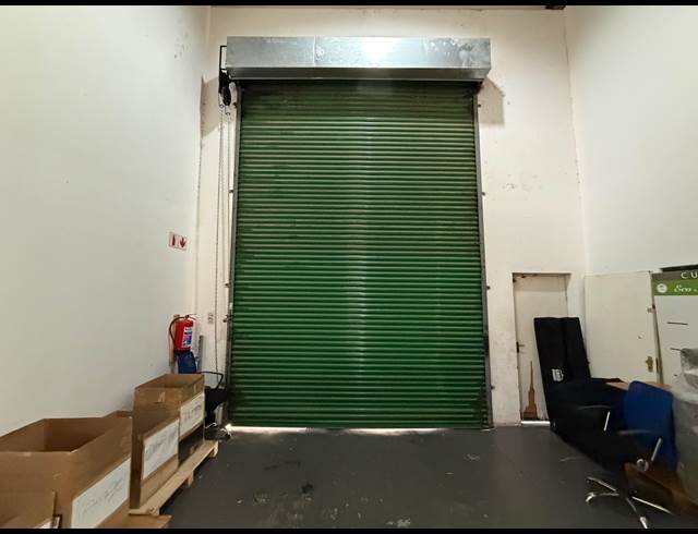 482M² WAREHOUSE TO LET IN KYALAMI