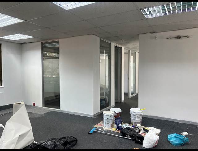 260M² OFFICE TO LET IN HYDE PARK