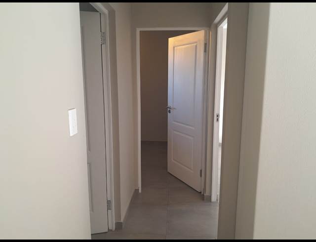 2 BEDROOM PROPERTY TO RENT IN ELANDSFONTEIN