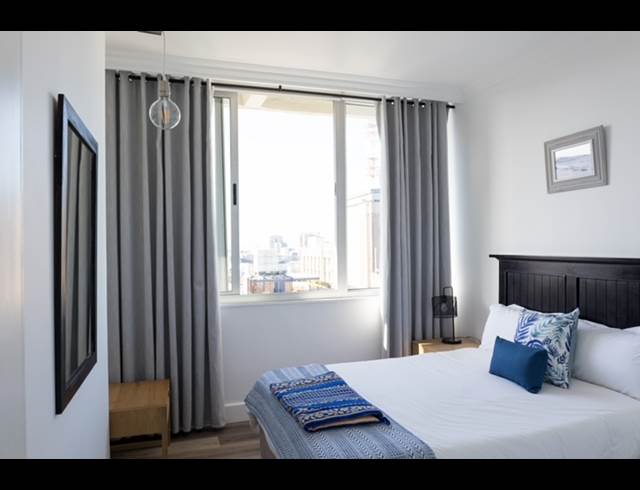 2 BEDROOM APARTMENT TO LET IN CAPE TOWN CITY CENTRE