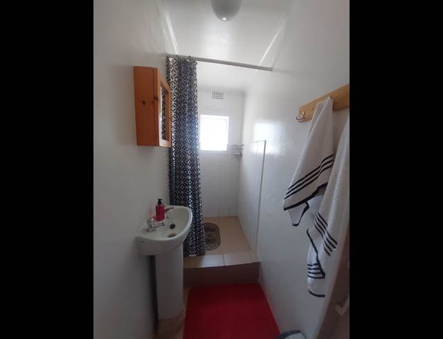 2 bed property to rent in PRIMROSE