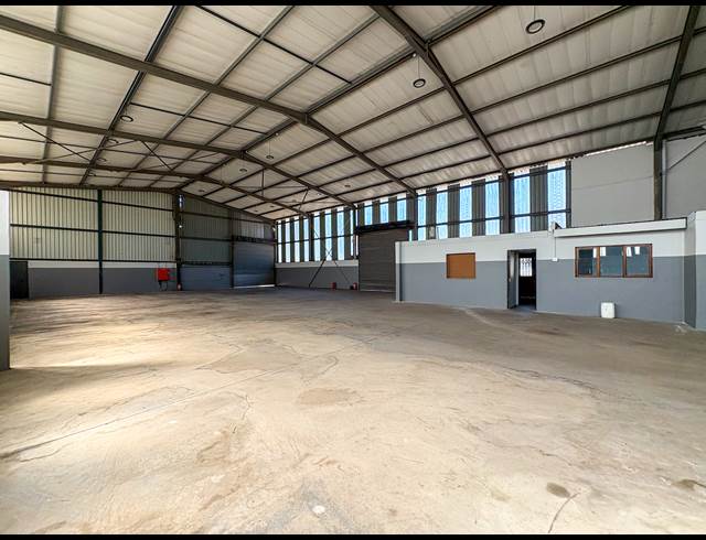 4,490M² WAREHOUSE TO LET IN WESTMEAD
