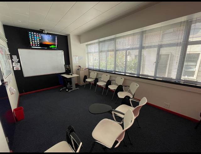 400M² OFFICE TO LET IN CAPE TOWN CITY CENTRE