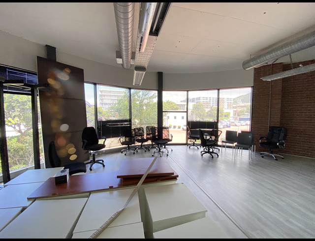 704M² OFFICE TO LET IN OBSERVATORY