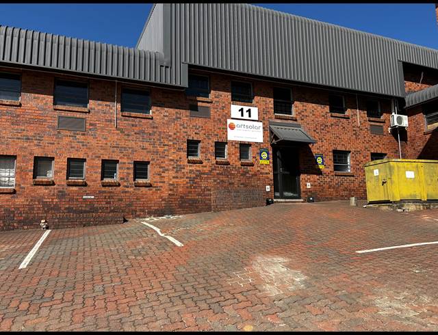 294M² WAREHOUSE TO LET IN EASTGATE