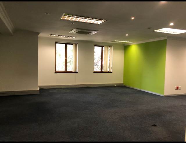 180M² OFFICE TO LET IN SANDTON CENTRAL