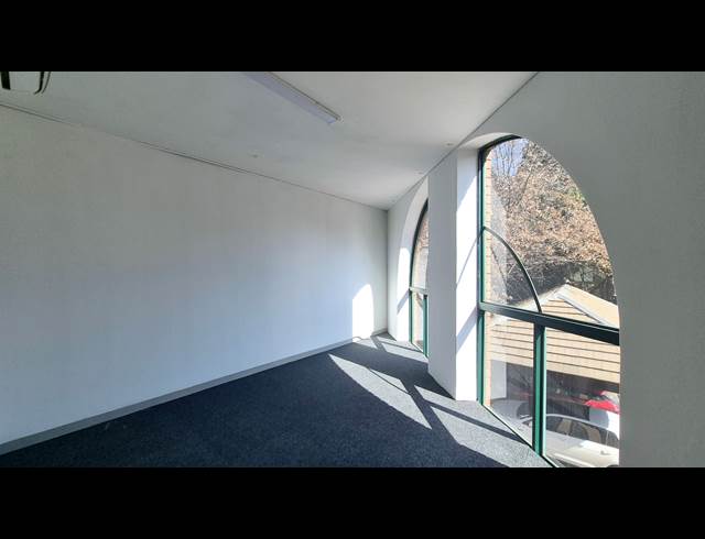 379M² OFFICE TO LET IN MENLYN