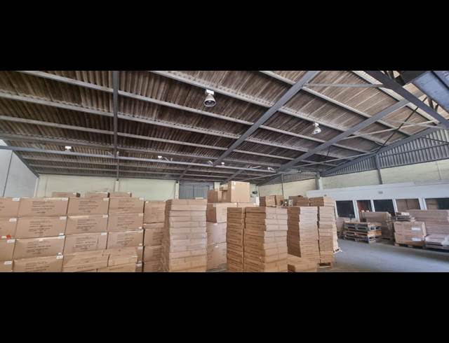 873M² WAREHOUSE TO LET IN AIRPORT INDUSTRIA