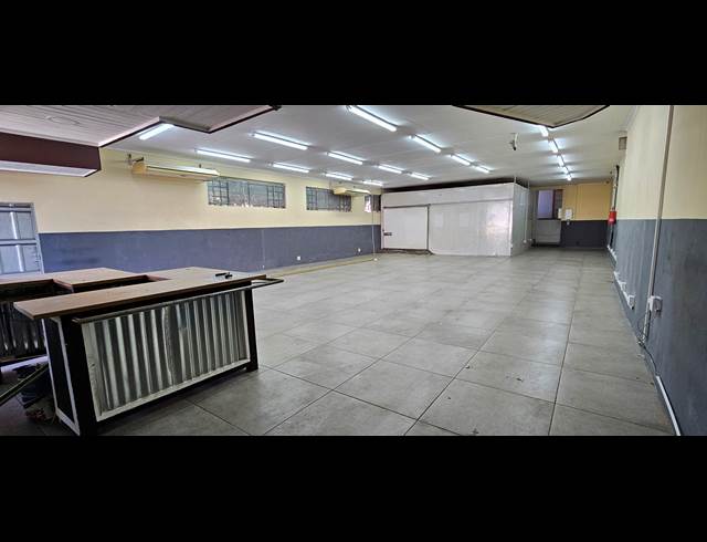 250M² RETAIL TO LET IN WHITE RIVER AH
