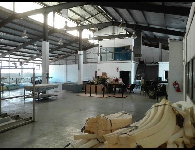 860M² FACTORY TO LET IN EPPING INDUSTRIAL
