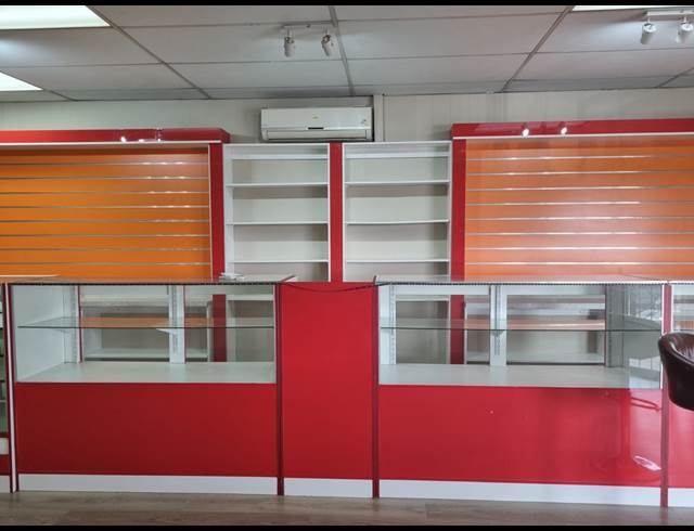 71M² RETAIL TO LET IN SONHEUWEL