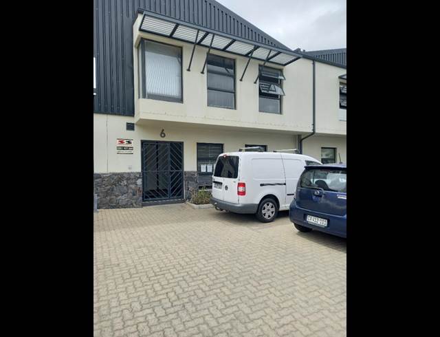 410M² WAREHOUSE TO LET IN ATLAS GARDENS
