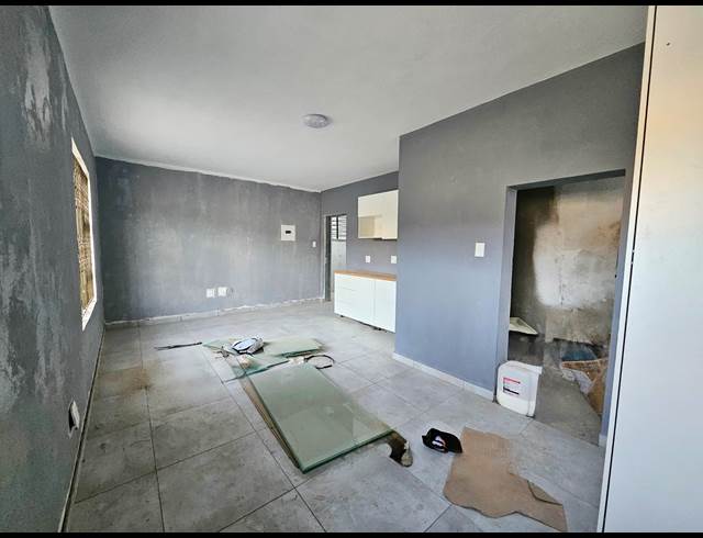 0 bed property to rent in KLOPPERPARK