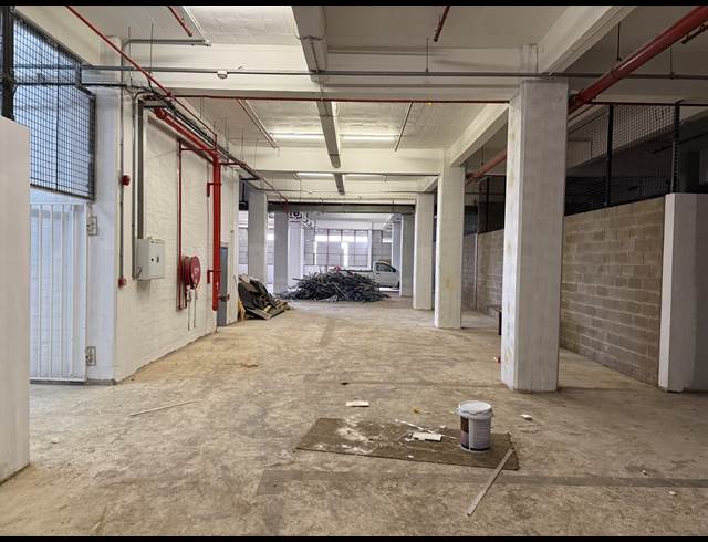 4,097M² WAREHOUSE TO LET IN UMBILO